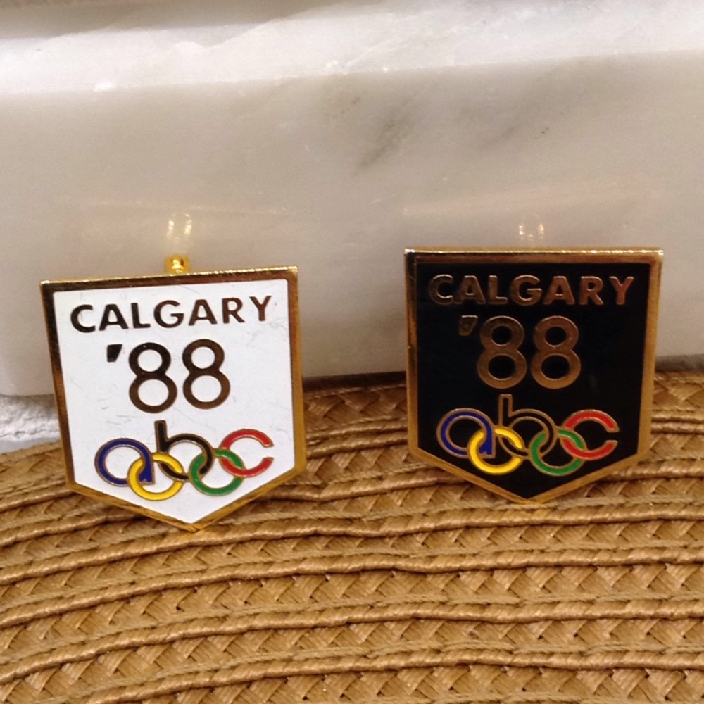 Calgary '88 Olympic Pin Set - Gold and Black